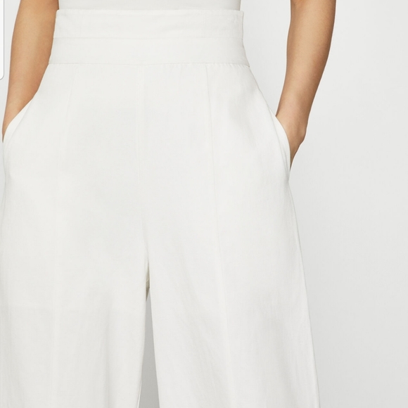 BCBGMaxAzria Wide Leg Trousers - Picture 3 of 12